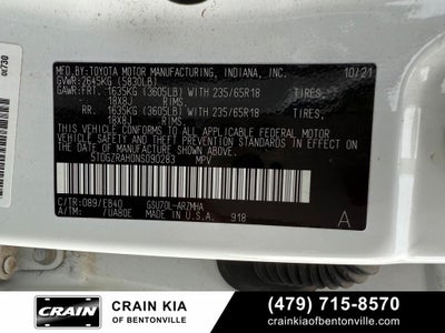 2022 Toyota Highlander XLE - SUNROOF / CLEAN CARFAX / ONE OWNER