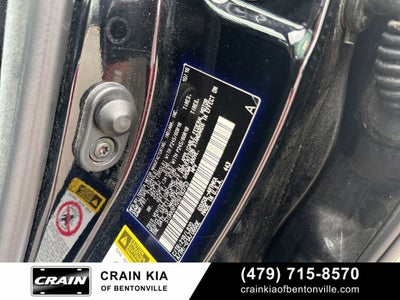 2016 Toyota Highlander XLE V6 - SUNROOF / CLEAN CARFAX / 3RD ROW