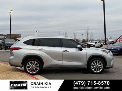 2020 Toyota Highlander Limited - CLEAN CARFAX / SUNROOF