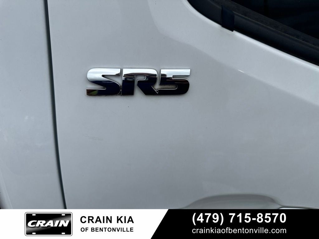2020 Toyota Tacoma SR5 V6