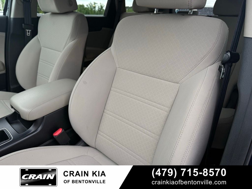 2019 Kia Sorento LX - CARFAX ONE OWNER