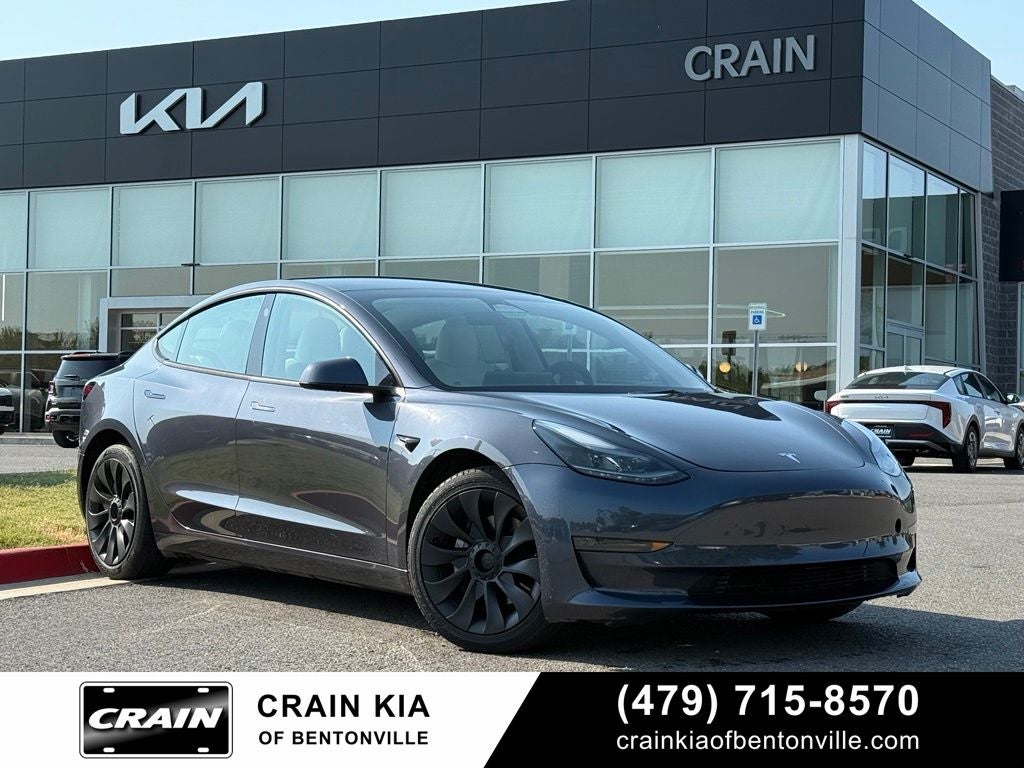 2023 Tesla Model 3 Base