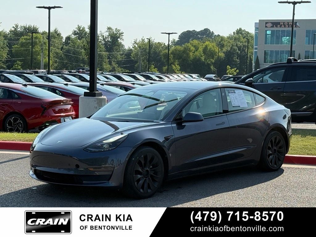 2023 Tesla Model 3 Base