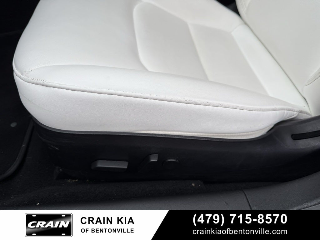 2020 Tesla Model 3 Long Range - AWD / CLEAN CARFAX