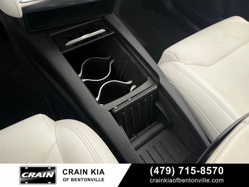 2017 Tesla Model X 75D - AWD / CLEAN CARFAX