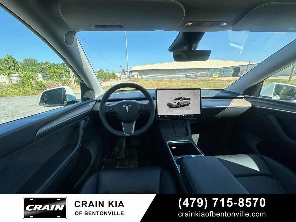 2023 Tesla Model Y Long Range - AWD / CLEAN CARFAX / ONE OWNER