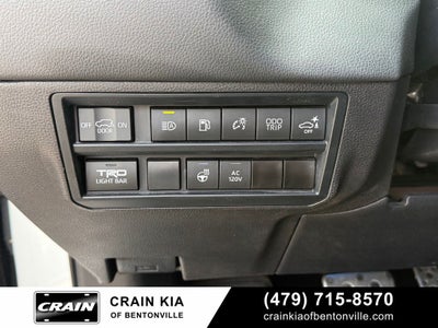 2024 Toyota Sequoia TRD Pro - 4WD / CLEAN CARFAX / PANORAMIC SUNROOF