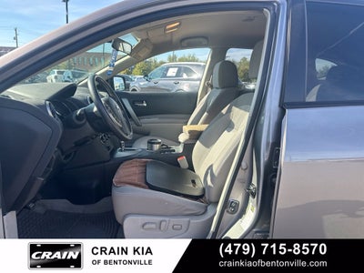 2012 Nissan Rogue SV | CARFAX ONE OWNER!
