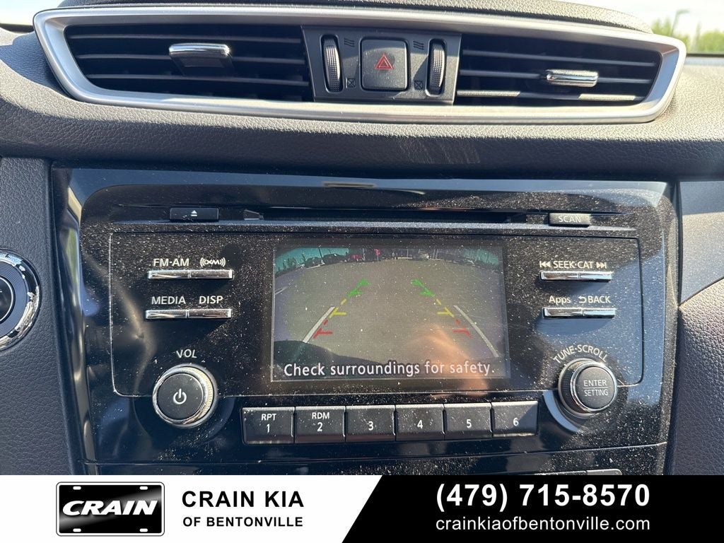 2016 Nissan Rogue SV