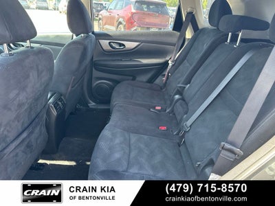 2016 Nissan Rogue SV - AWD / CLEAN CARFAX