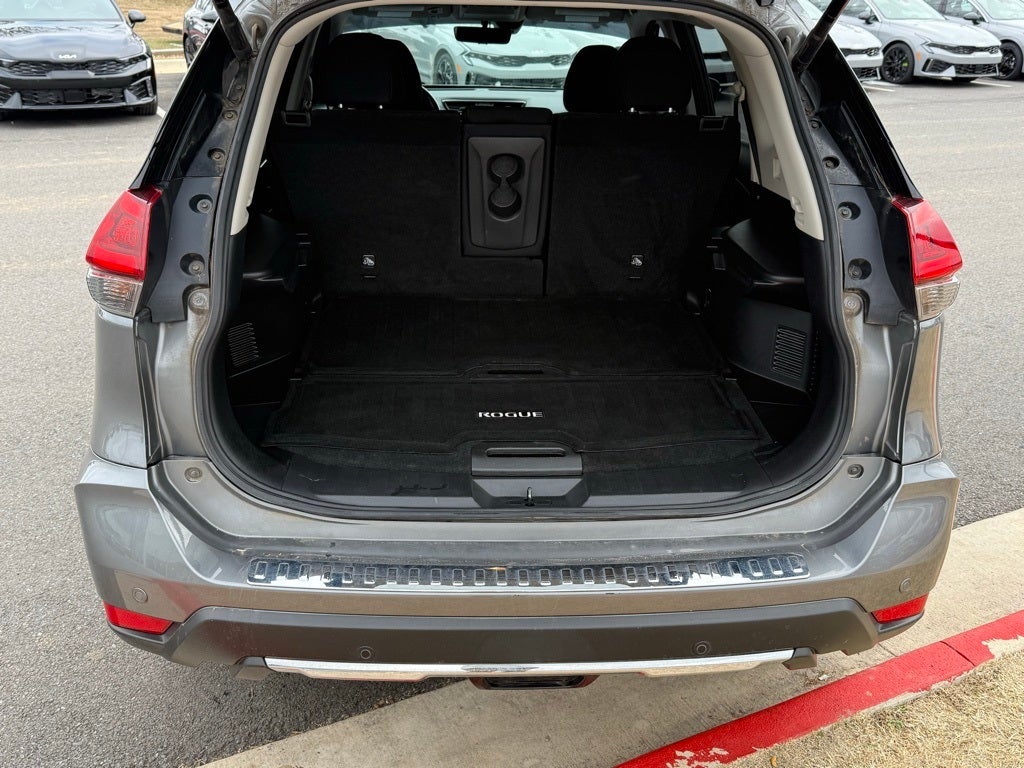 2020 Nissan Rogue SV - AWD / CARFAX ONE OWNER