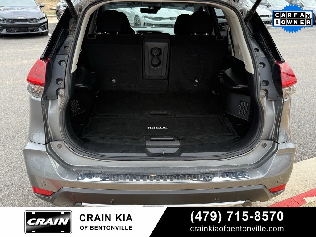 2020 Nissan Rogue SV - AWD / CARFAX ONE OWNER