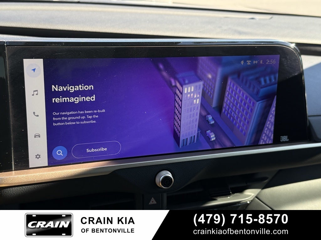 2023 Toyota Crown Limited - AWD / PANORAMIC SUNROOF