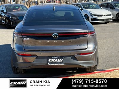 2023 Toyota Crown Limited - AWD / PANORAMIC SUNROOF