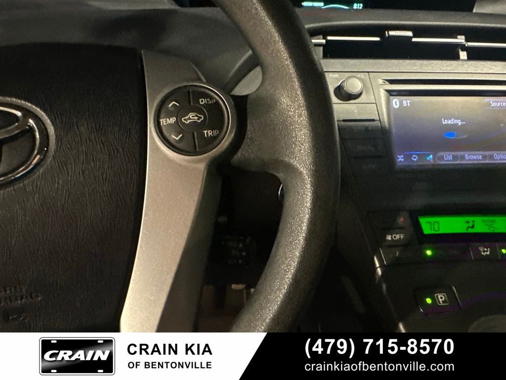 2015 Toyota Prius Three - CLEAN CARFAX HISTORY
