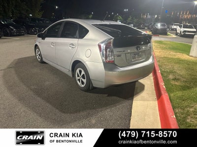 2015 Toyota Prius Three - CLEAN CARFAX HISTORY