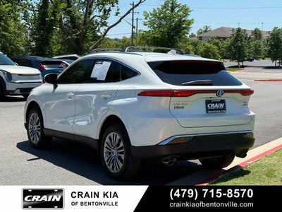 2022 Toyota Venza XLE - AWD