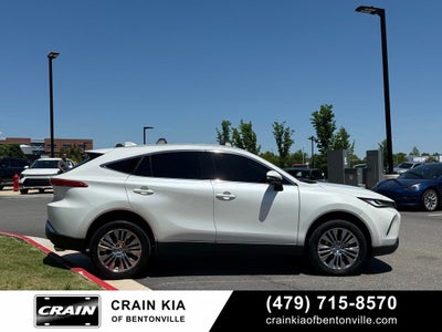 2022 Toyota Venza XLE - AWD