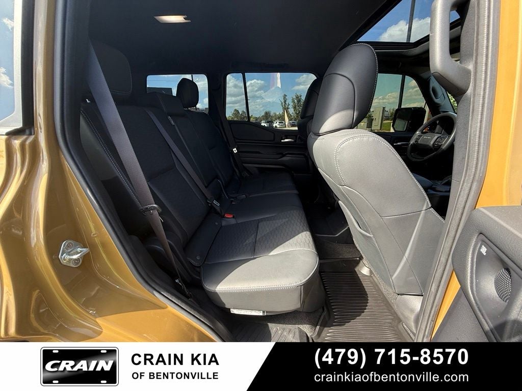 2024 Toyota Land Cruiser Base - 4WD / SUNROOF / ONE OWNER