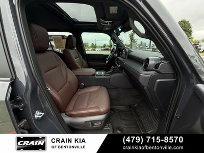 2026 Toyota Land Cruiser Base - 4WD / SUNROOF / CLEAN CARFAX / ONE OWNER