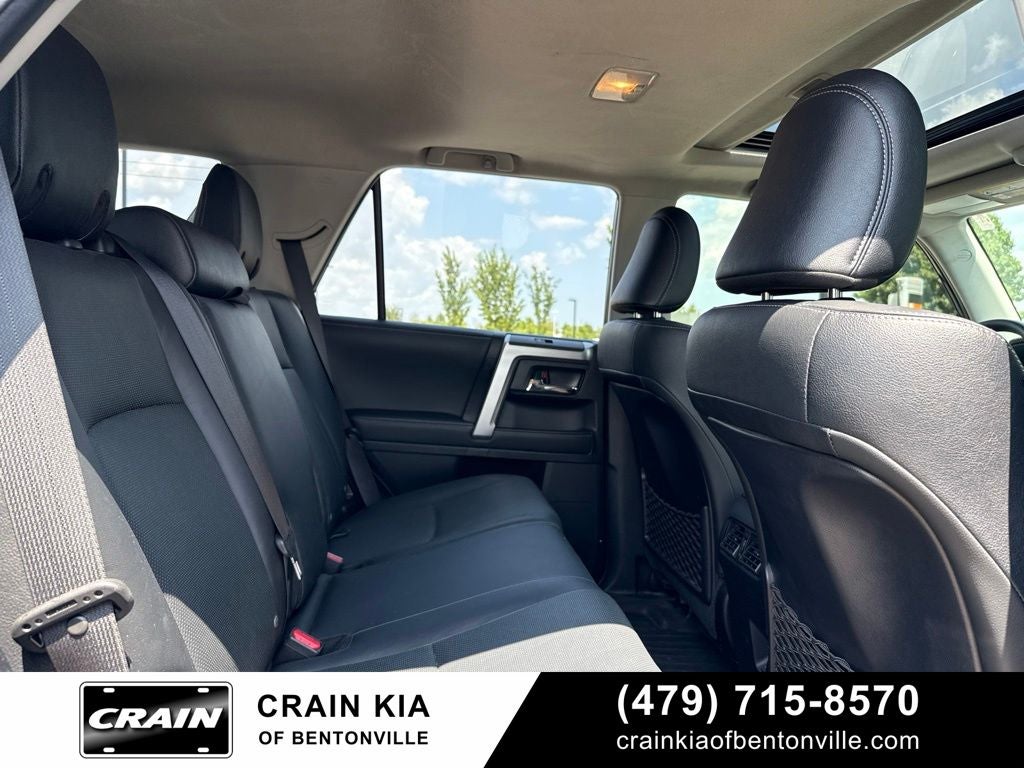 2021 Toyota 4Runner Limited - 4WD / SUNROOF / ONE OWNER