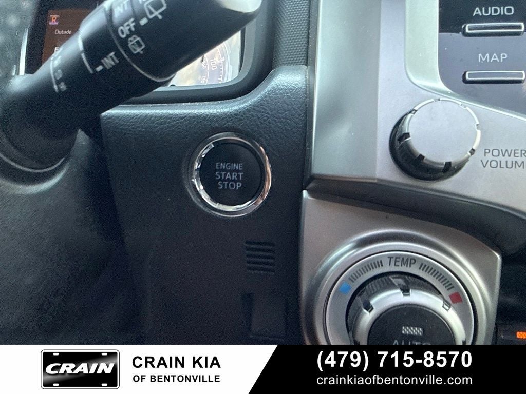 2021 Toyota 4Runner Limited - 4WD / SUNROOF / ONE OWNER