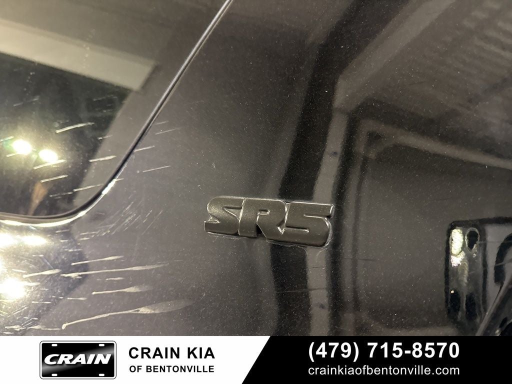 2023 Toyota 4Runner SR5 - 4WD / LIFTED! / 3RD ROW