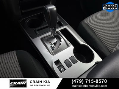 2023 Toyota 4Runner SR5 - 4WD / CLEAN CARFAX / ONE OWNER