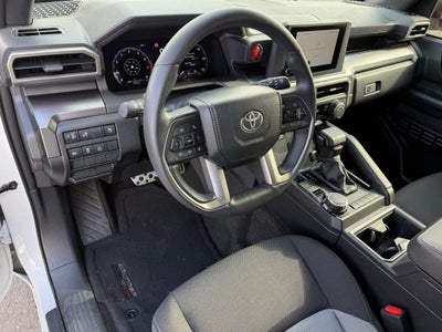 2025 Toyota 4Runner TRD Sport - 4WD / CLEAN CARFAX / ONE OWNER