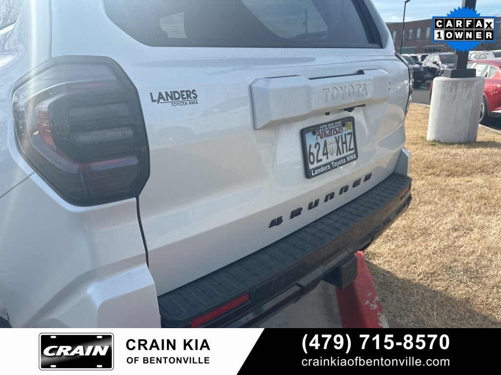 2025 Toyota 4Runner TRD Sport - 4WD / CLEAN CARFAX / ONE OWNER