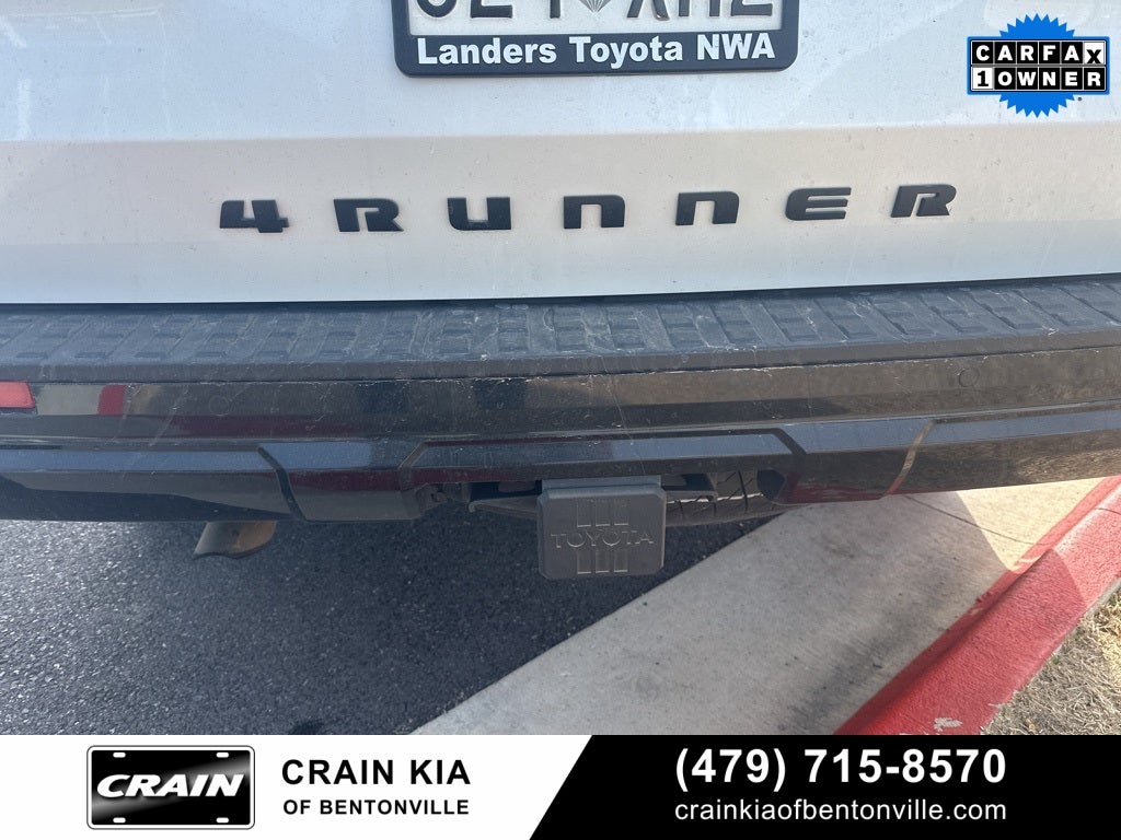 2025 Toyota 4Runner TRD Sport - 4WD / CLEAN CARFAX / ONE OWNER