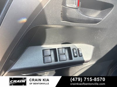 2017 Toyota RAV4 LE - CARFAX ONE OWNER