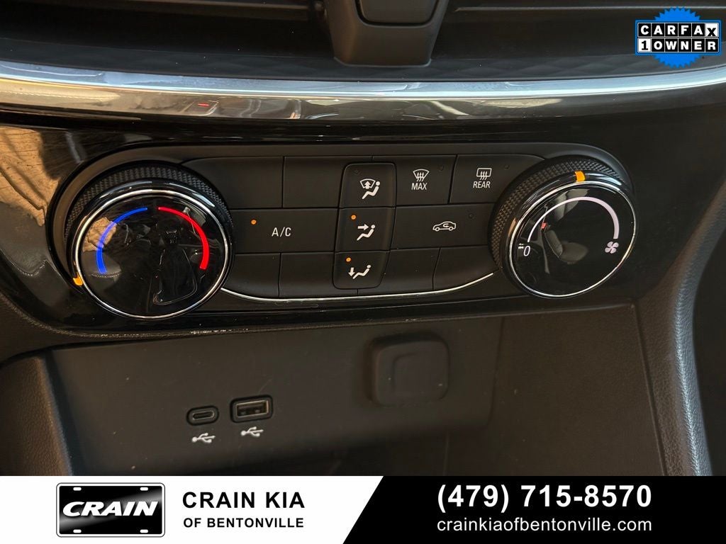 2024 Buick Encore GX Sport Touring - AWD / CLEAN CARFAX / ONE OWNER