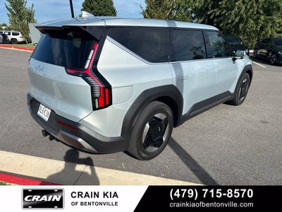 2024 Kia EV9 Light Long Range - KIA CPO / ONE OWNER / CLEAN CARFAX