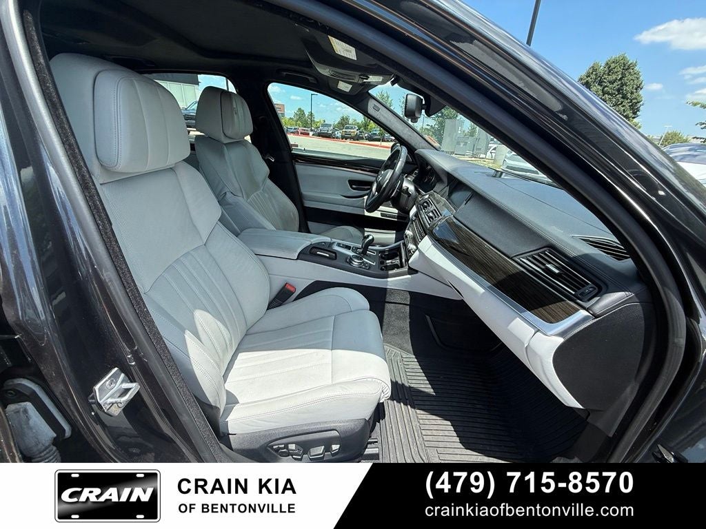 2014 BMW M5 Base - SUNROOF