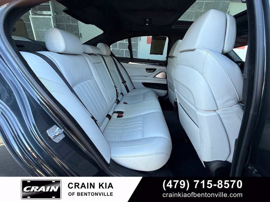 2014 BMW M5 Base - SUNROOF