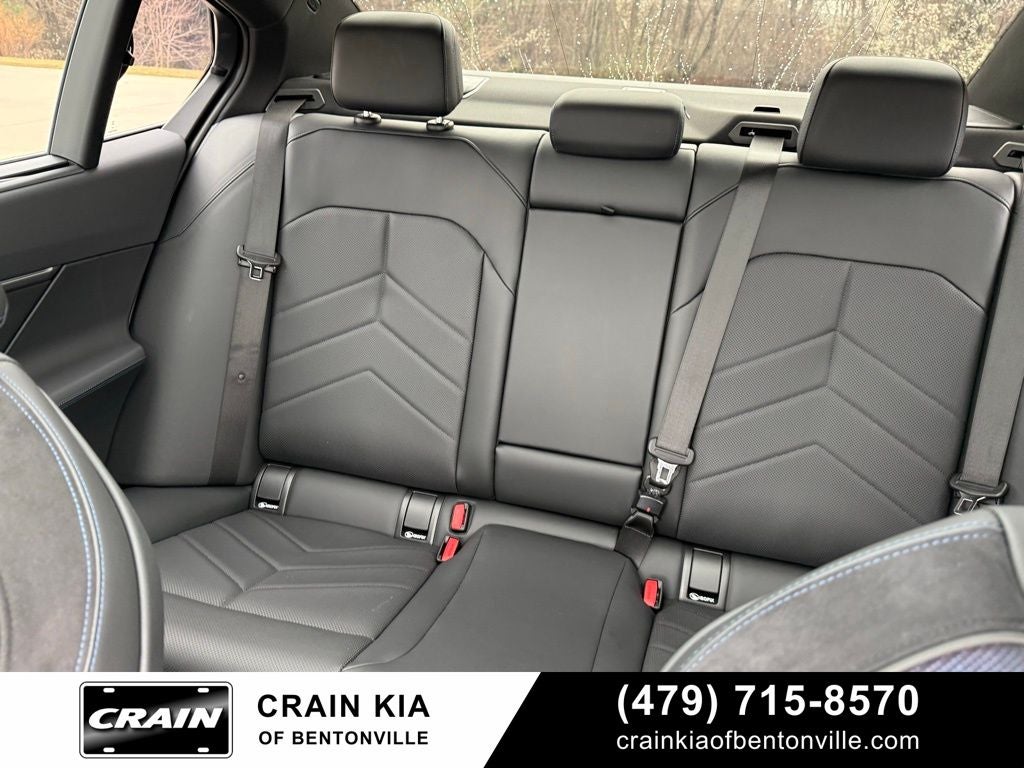 2024 BMW i5 M60 - AWD / PANORAMIC SUNROOF / CLEAN CARFAX