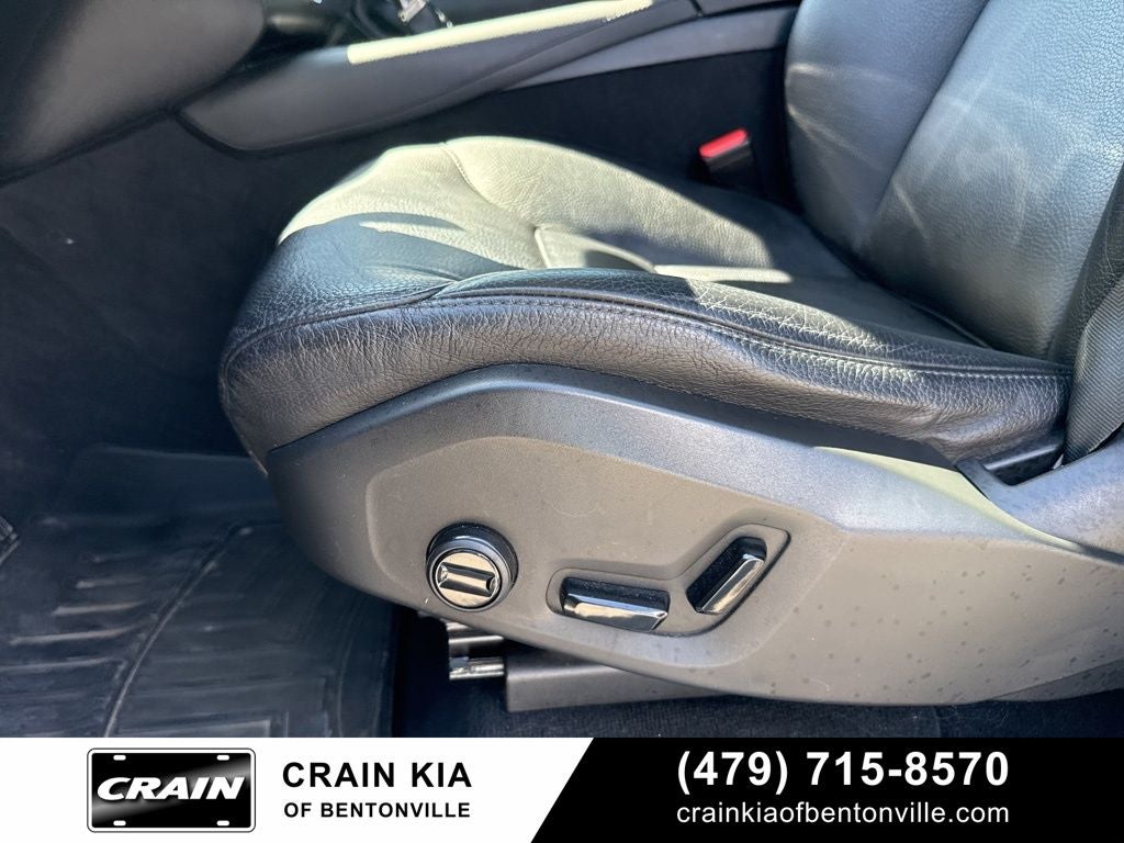 2020 Volvo XC90 T6 Momentum - AWD / PANORAMIC SUNROOF