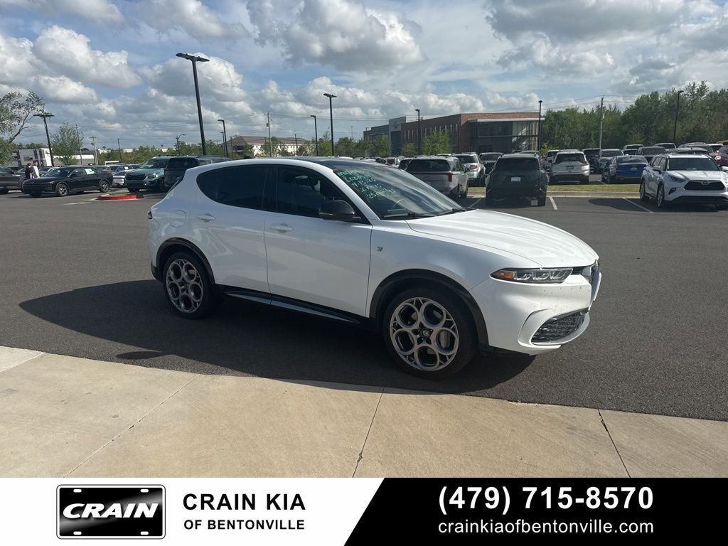 2024 Alfa Romeo Tonale Ti - AWD / SUNROOF / CARFAX ONE OWNER