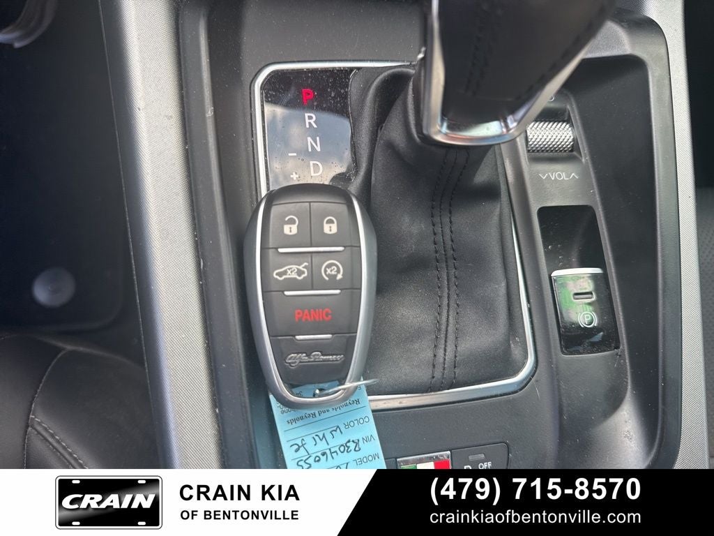 2024 Alfa Romeo Tonale Ti - AWD / SUNROOF / CARFAX ONE OWNER