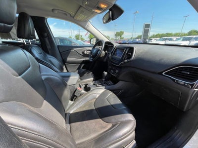 2019 Jeep Cherokee Latitude Plus CLEAN CARFAX / REMOTE START