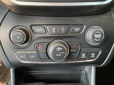 2020 Jeep Cherokee Latitude Plus LOW PAYMENTS / HEATED SEATS