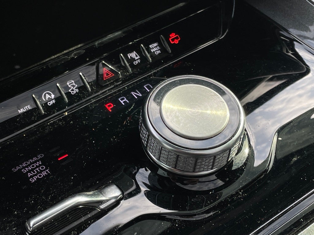 2023 Jeep Wagoneer Base 4X4 / NAV / HEATED SEATS