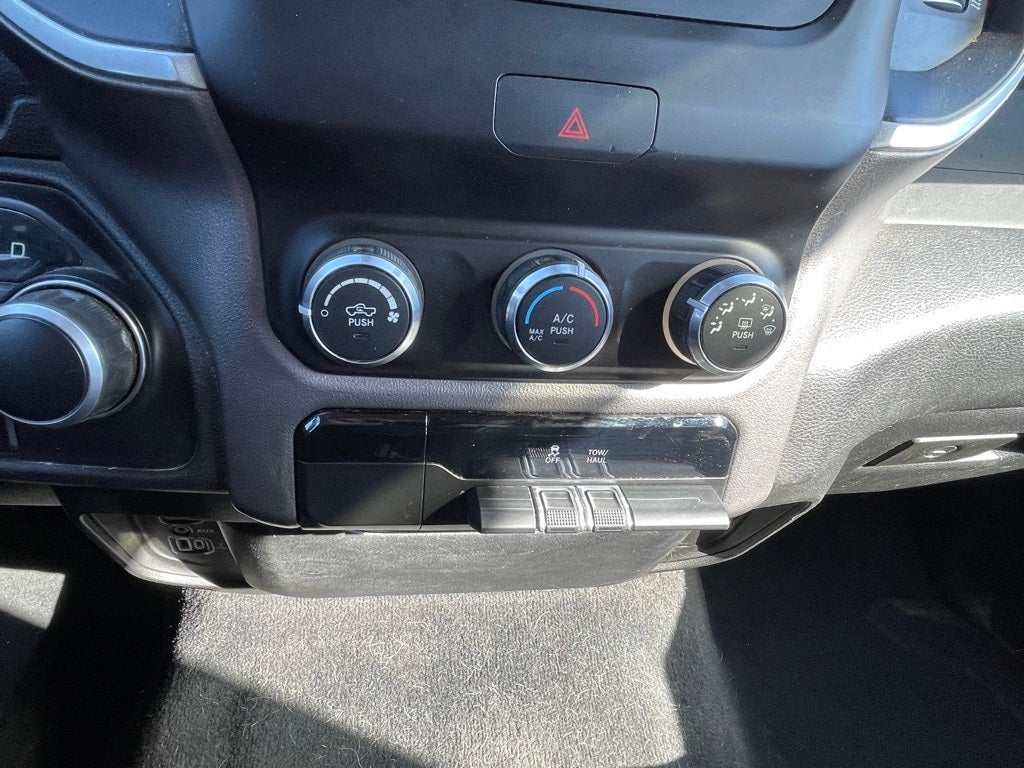 2019 RAM 1500 Big Horn/Lone Star 4X4 / CLEAN CARFAX