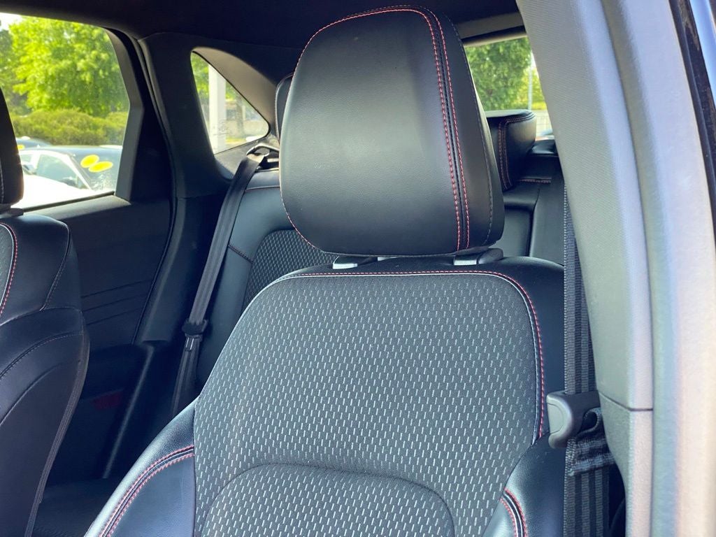2025 Ford Escape ST-Line ONE OWNER / CLEAN CARFAX