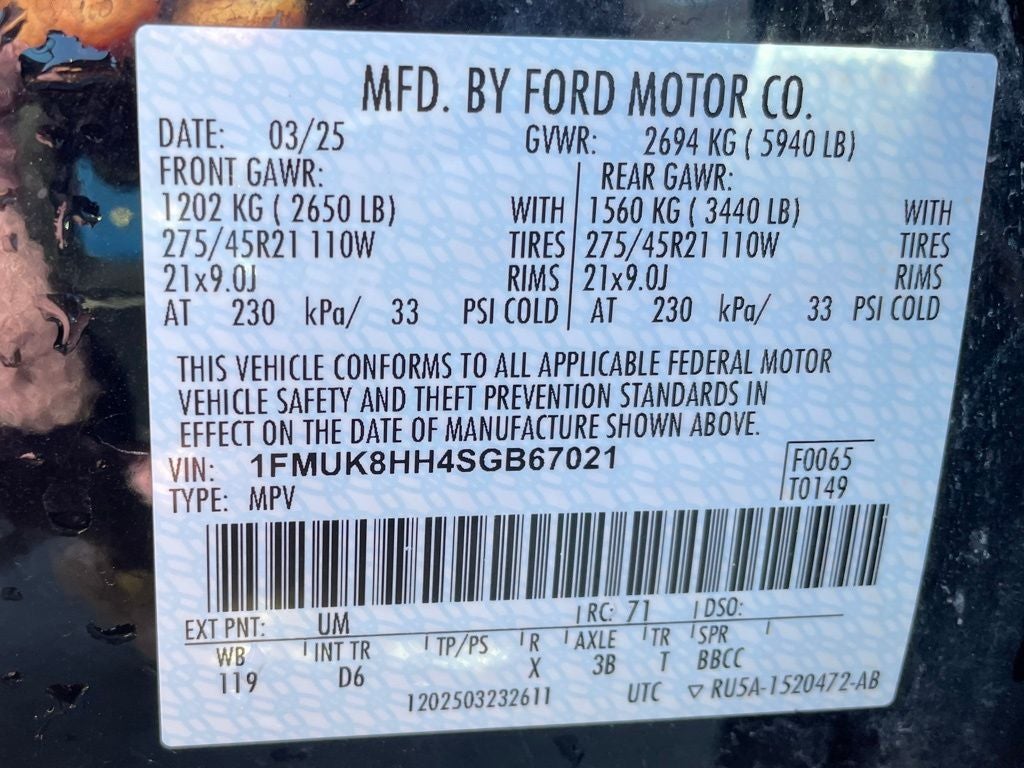 2025 Ford Explorer ST-Line