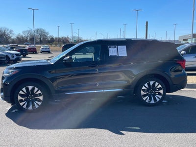 2025 Ford Explorer ST-Line