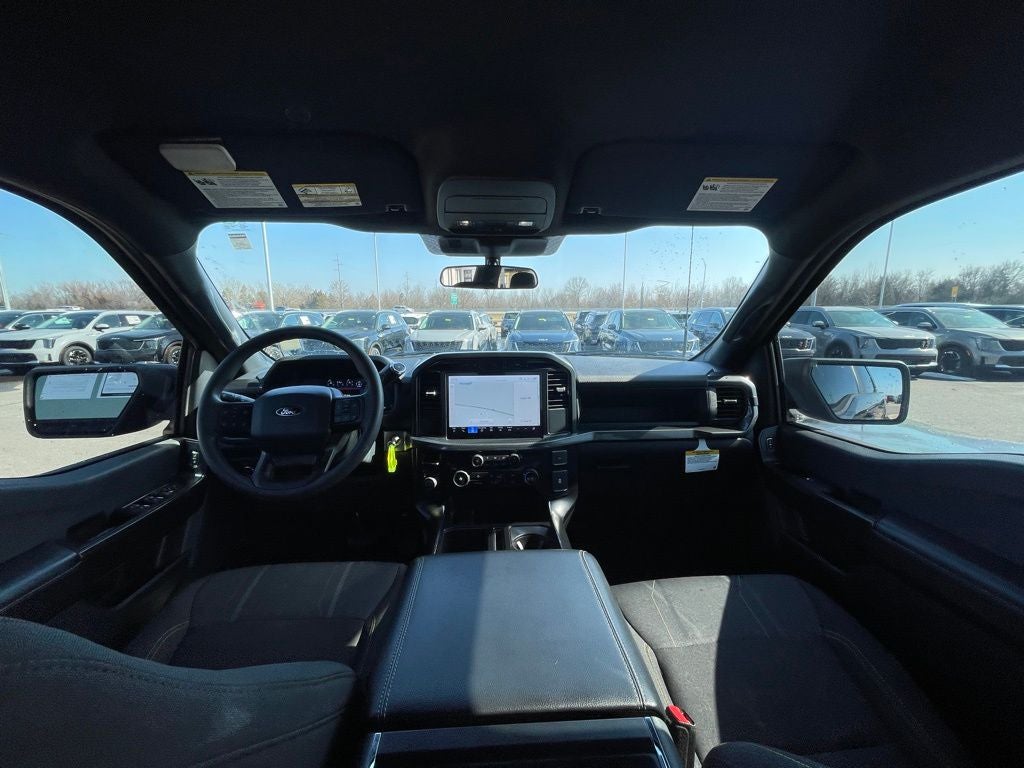 2024 Ford F-150 STX 4X4 / NAV / ONE OWNER