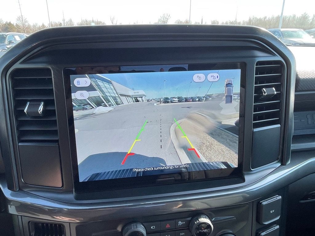 2025 Ford F-150 STX RWD / ONE OWNER / CLEAN CARFAX