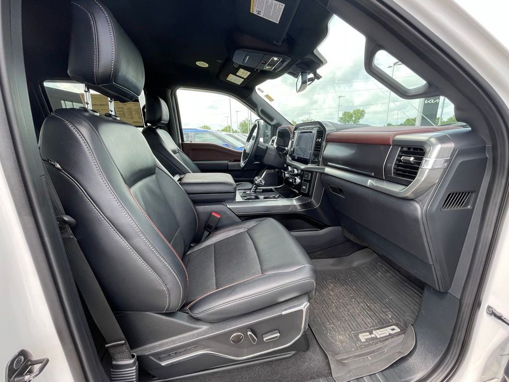 2023 Ford F-150 Lariat HEATED SEATS / 4X4